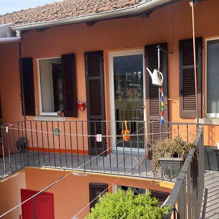 A D Rooms - Il Campanile Casale Corte Cerro Εξωτερικό φωτογραφία